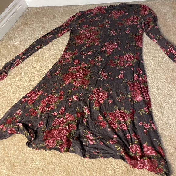 Long Sleeve Floral Dress - Medium - Picture 2 of 4
